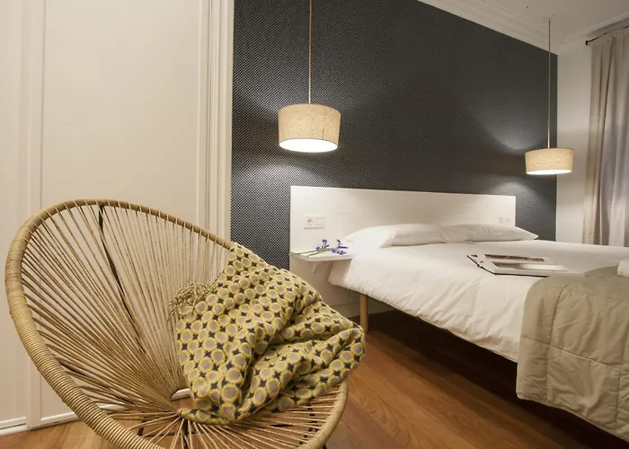 Bare By Oldtown Ss * سان سيباستيان