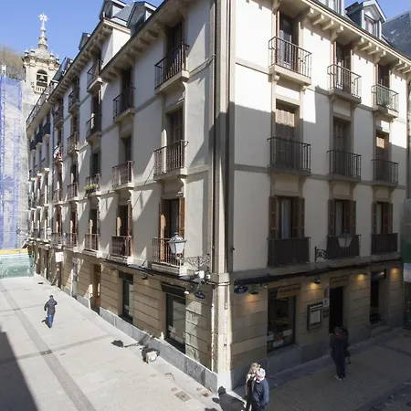 Bare By Oldtown Ss Apartamento